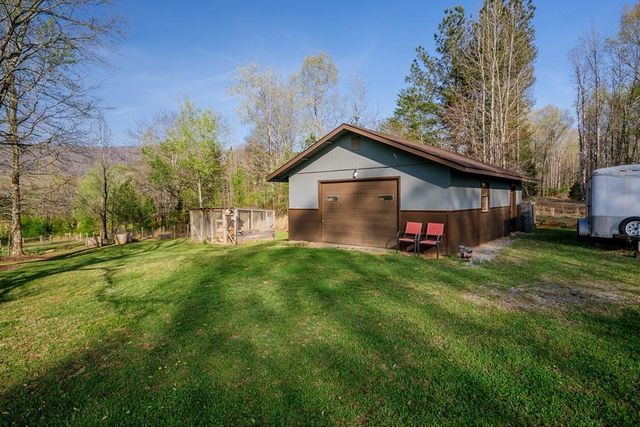 1254 Mountain Loop Road NW, Sugar Valley, GA 30746