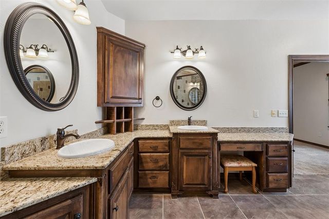 3516 NW 175th Street, Edmond, OK 73012