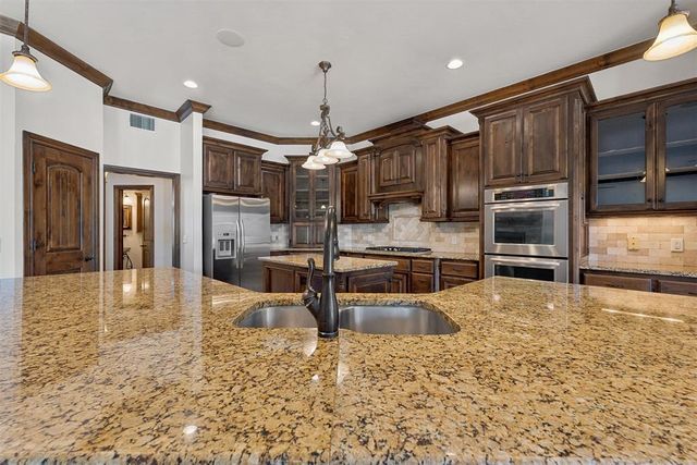 3516 NW 175th Street, Edmond, OK 73012