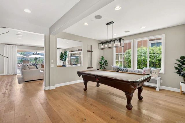 15864 Via Montenero, San Diego, CA 92127