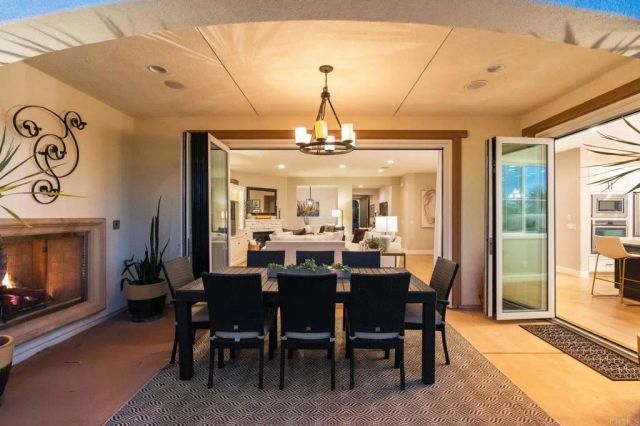 15864 Via Montenero, San Diego, CA 92127