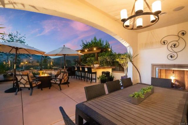 15864 Via Montenero, San Diego, CA 92127