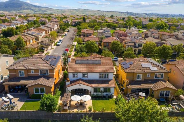 15864 Via Montenero, San Diego, CA 92127