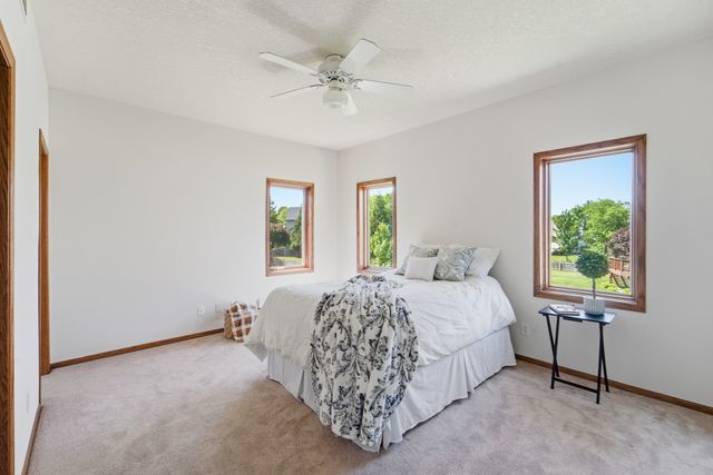 614 NE Bristol Drive, Ankeny, IA 50021