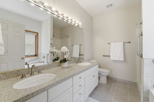 614 NE Bristol Drive, Ankeny, IA 50021