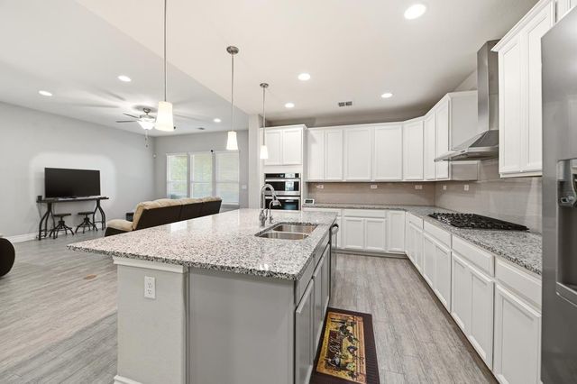 12272 Dusty Boots Rd, San Antonio, TX 78254