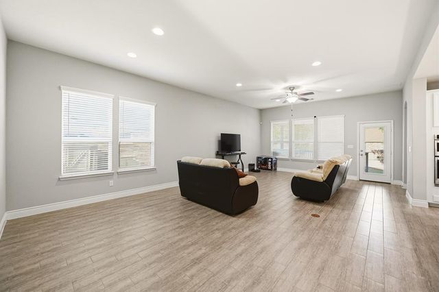 12272 Dusty Boots Rd, San Antonio, TX 78254