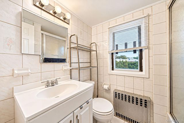 9 Cortelyou Street W, Huntington Station, NY 11746