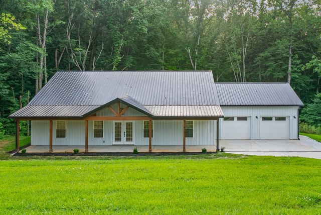 4151 Southside Rd, Southside, TN 37171