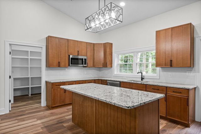 4151 Southside Rd, Southside, TN 37171