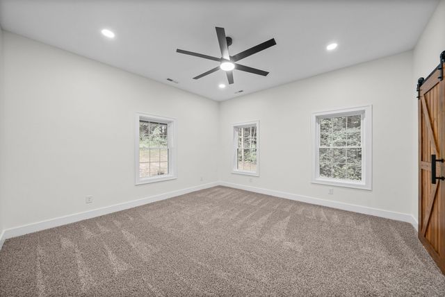 4151 Southside Rd, Southside, TN 37171