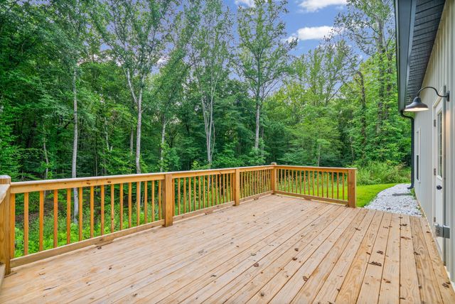 4151 Southside Rd, Southside, TN 37171