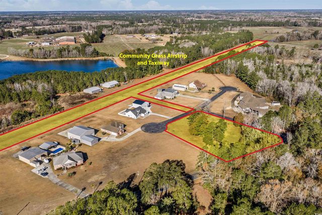 206 Mooney Ct., Loris, SC 29569