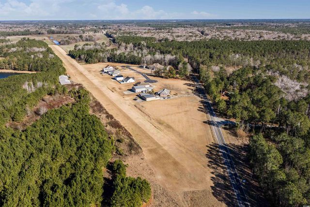 206 Mooney Ct., Loris, SC 29569