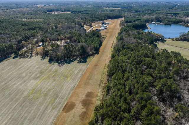 206 Mooney Ct., Loris, SC 29569