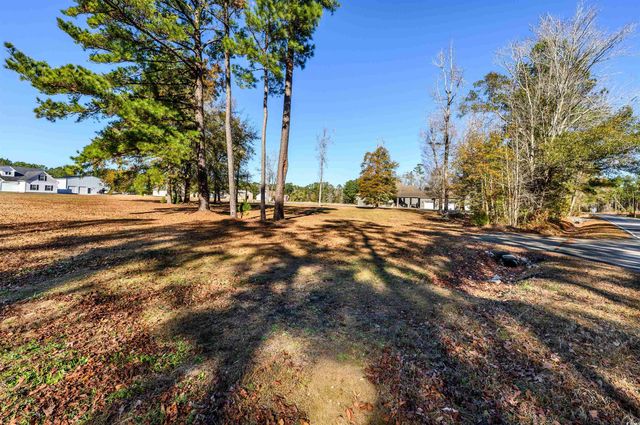 206 Mooney Ct., Loris, SC 29569