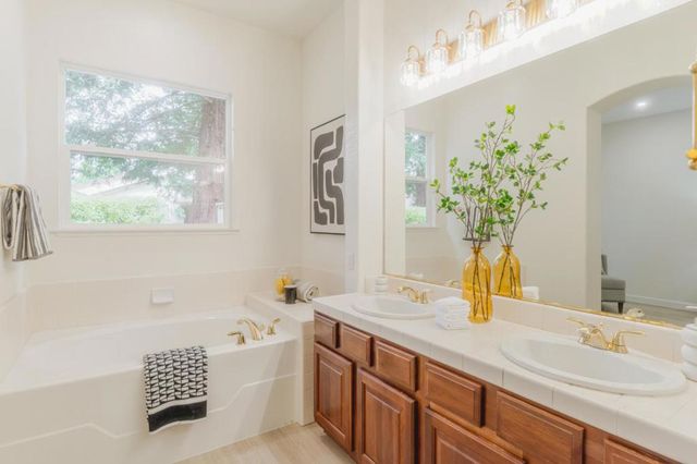 2094 Mataro Way, San Jose, CA 95135