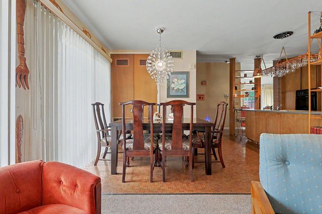 2400 N Yale Ave, Wichita, KS 67220
