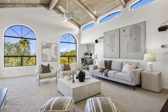 8955 N 45TH Street, Phoenix, AZ 85028