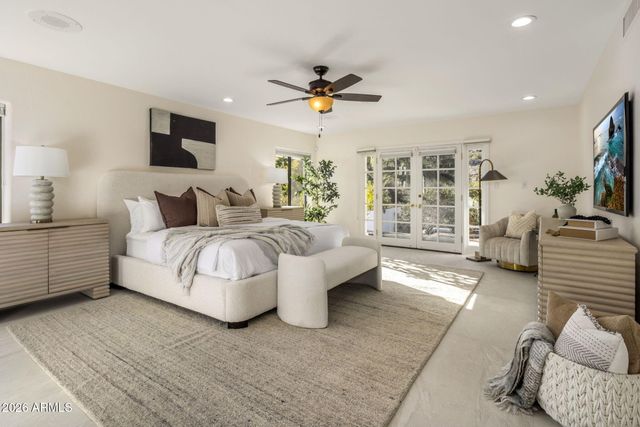 8955 N 45TH Street, Phoenix, AZ 85028