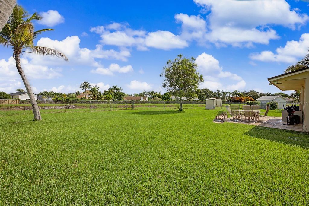 Image 11 of property listing at 10621 SW 141ST DRIVE, Miami, FL 33176