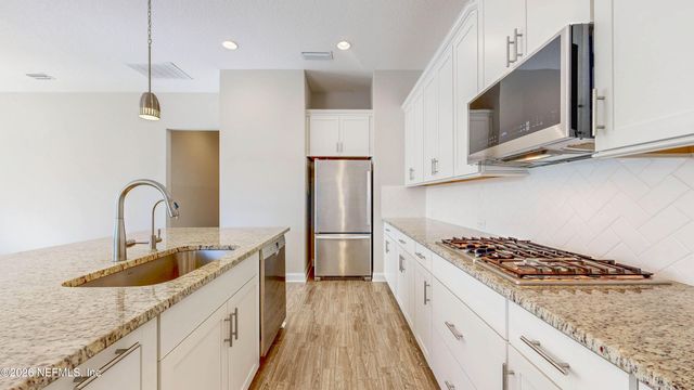 68 BRIAR RIDGE Court, Ponte Vedra, FL 32081