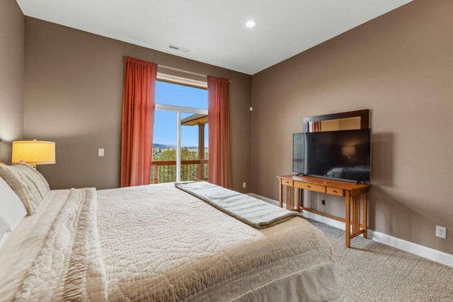 6447 Jake Road, Klamath Falls, OR 97601