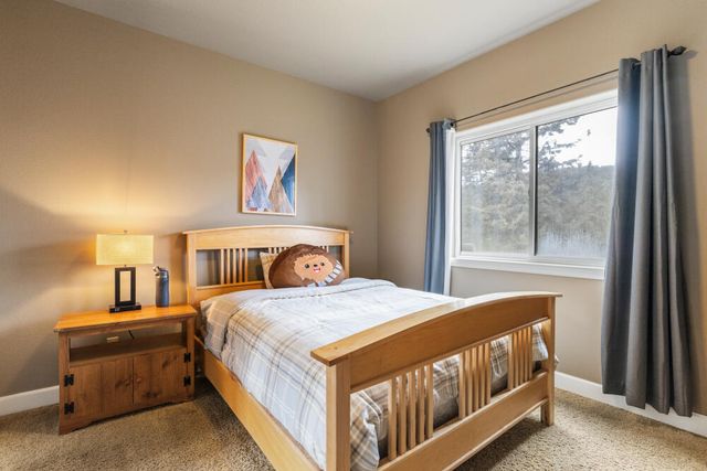 6447 Jake Road, Klamath Falls, OR 97601