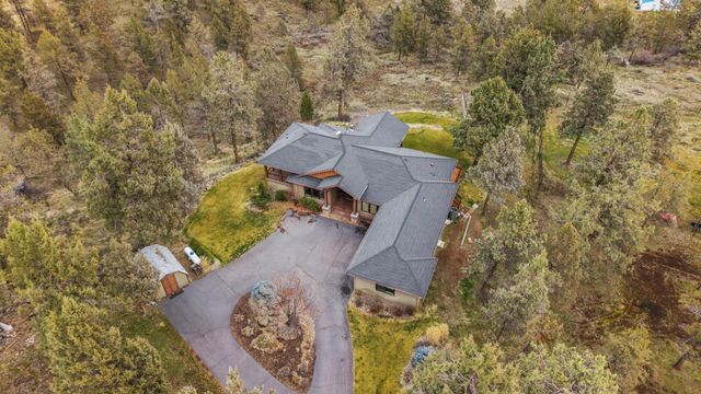 6447 Jake Road, Klamath Falls, OR 97601