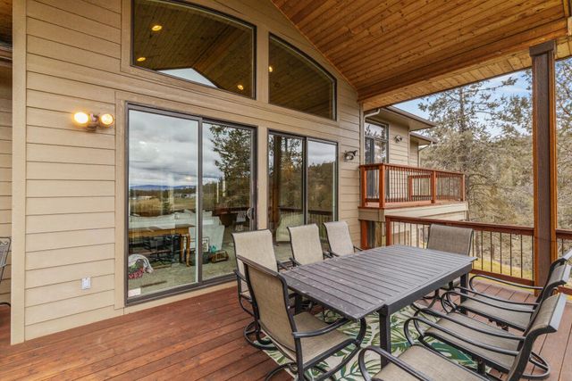 6447 Jake Road, Klamath Falls, OR 97601