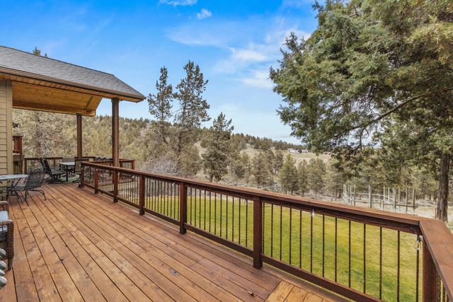 6447 Jake Road, Klamath Falls, OR 97601