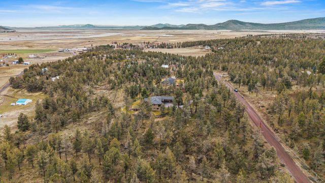 6447 Jake Road, Klamath Falls, OR 97601
