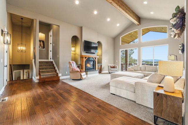 6447 Jake Road, Klamath Falls, OR 97601