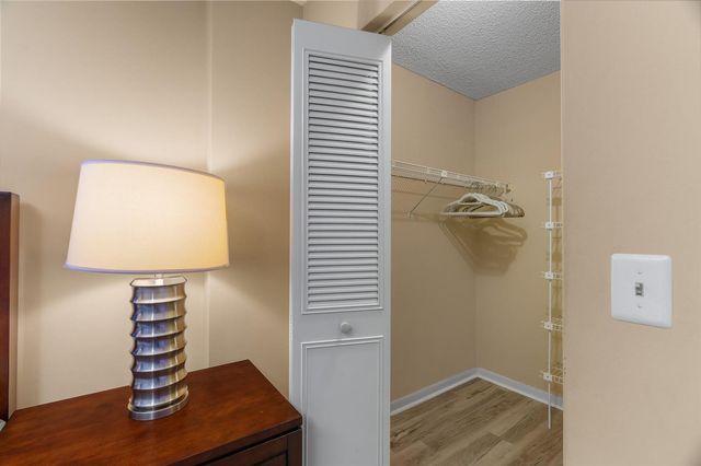 6515 Kensington Lane 201, Delray Beach, FL 33446
