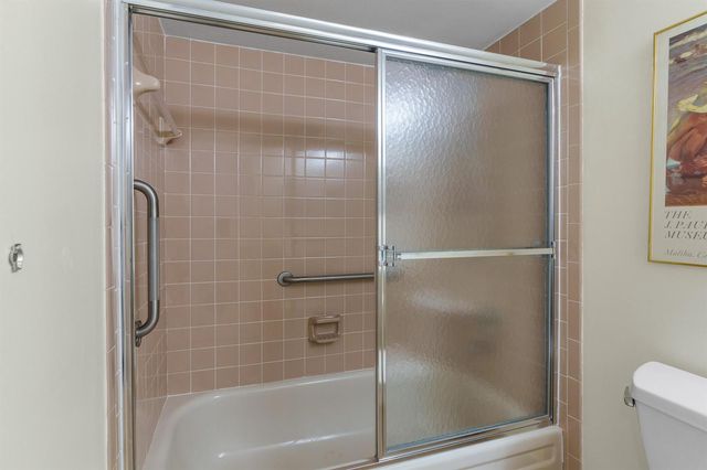 6515 Kensington Lane 201, Delray Beach, FL 33446