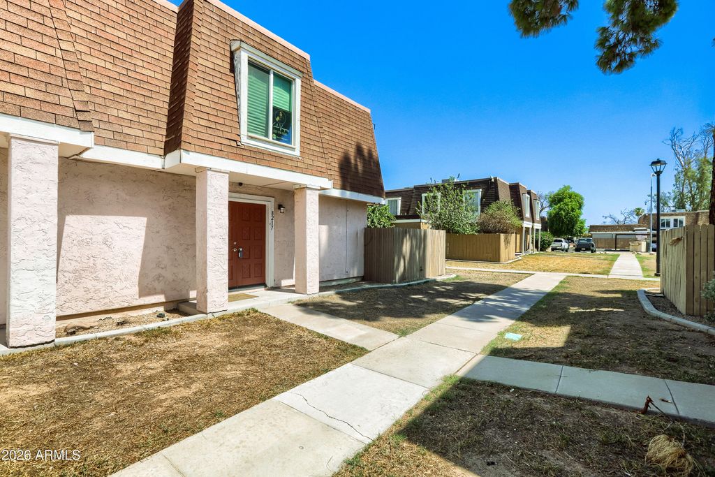 8217 N 34TH Avenue, Phoenix, AZ 85051 — photo 5