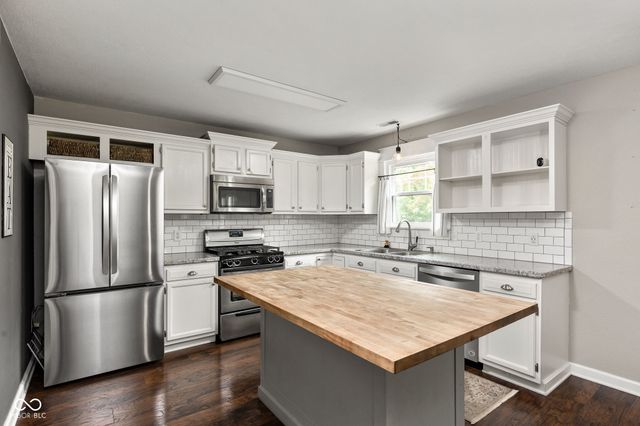 13 Somerset Circle, Brownsburg, IN 46112