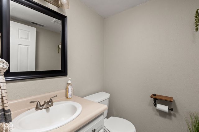 13 Somerset Circle, Brownsburg, IN 46112