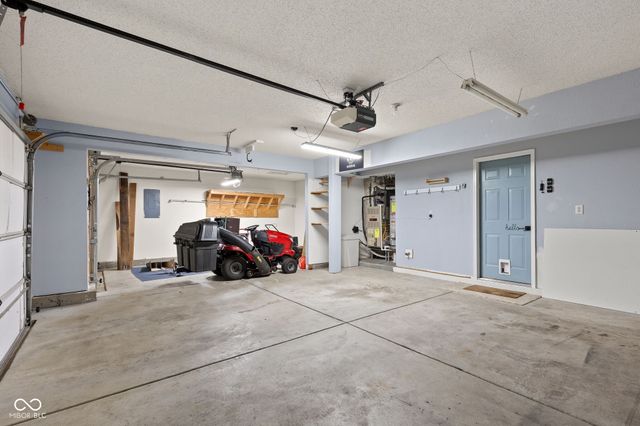 13 Somerset Circle, Brownsburg, IN 46112