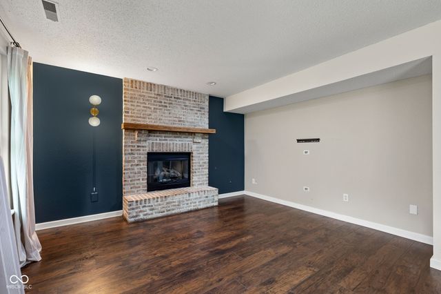 13 Somerset Circle, Brownsburg, IN 46112
