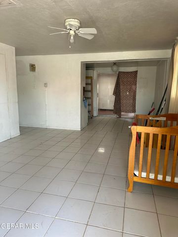 200 DURRILL Road, El Paso, TX 79915