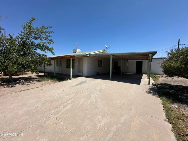 200 DURRILL Road, El Paso, TX 79915