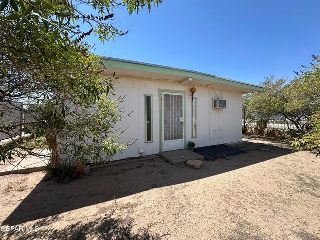 200 DURRILL Road, El Paso, TX 79915