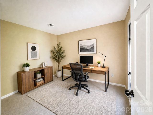 25 Village Drive 25, Asheville, NC 28803