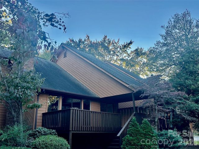 25 Village Drive 25, Asheville, NC 28803