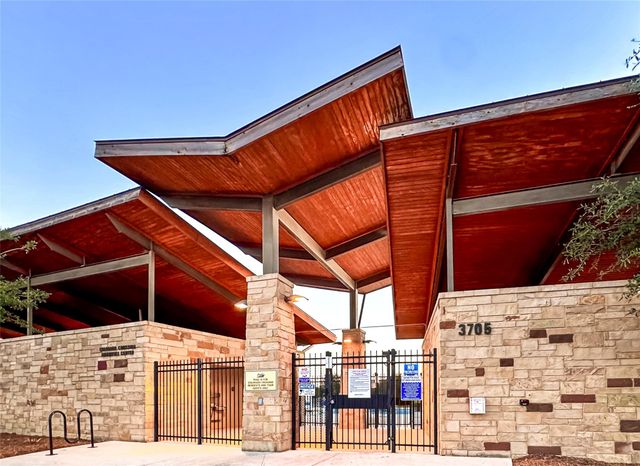 6905 Vail Ridge ST, Austin, TX 78744