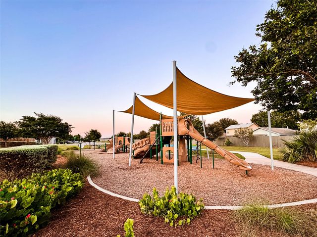 6905 Vail Ridge ST, Austin, TX 78744