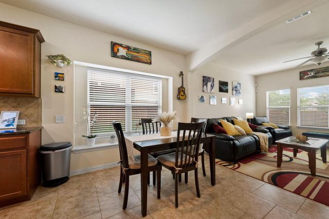6905 Vail Ridge ST, Austin, TX 78744