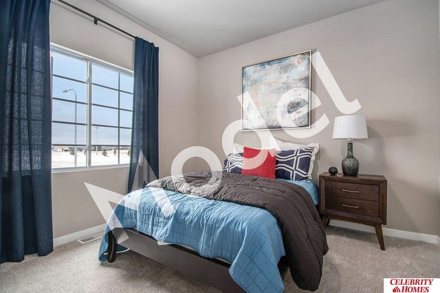 5406 N 182 Street, Elkhorn, NE 68022