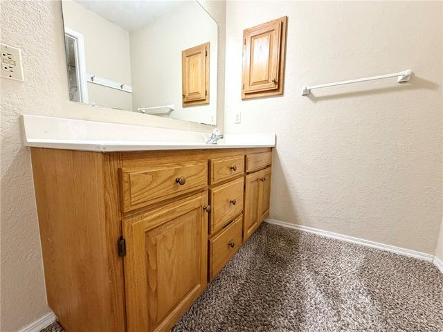 508 5th Street D, Bentonville, AR 72712